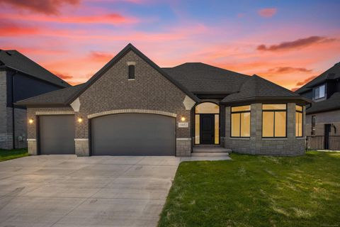 49033 Wingfield Drive Macomb Township MI 48044