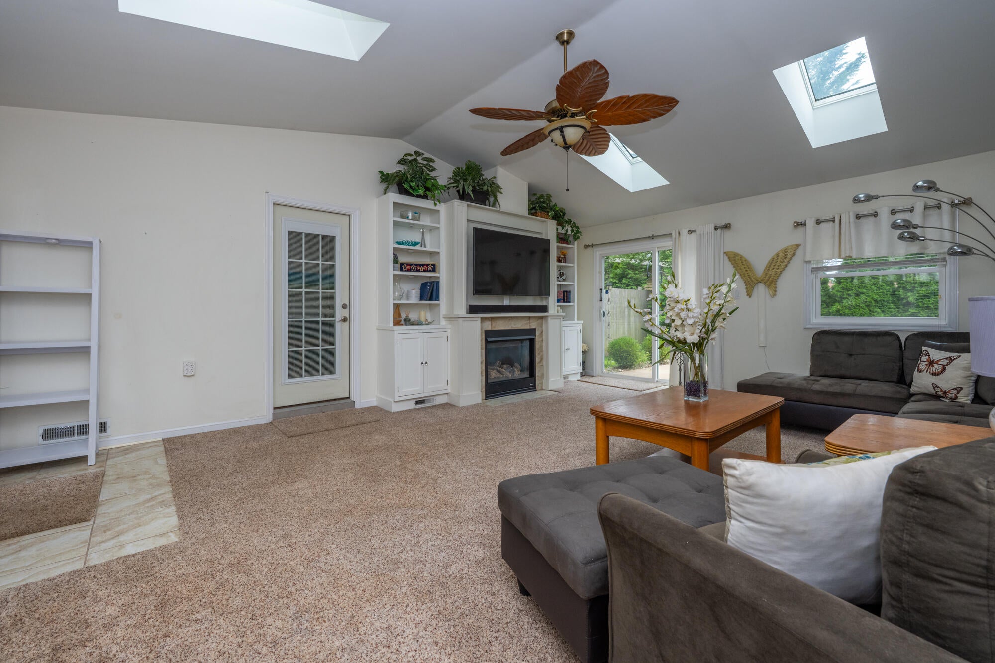 2110 Commonwealth Road