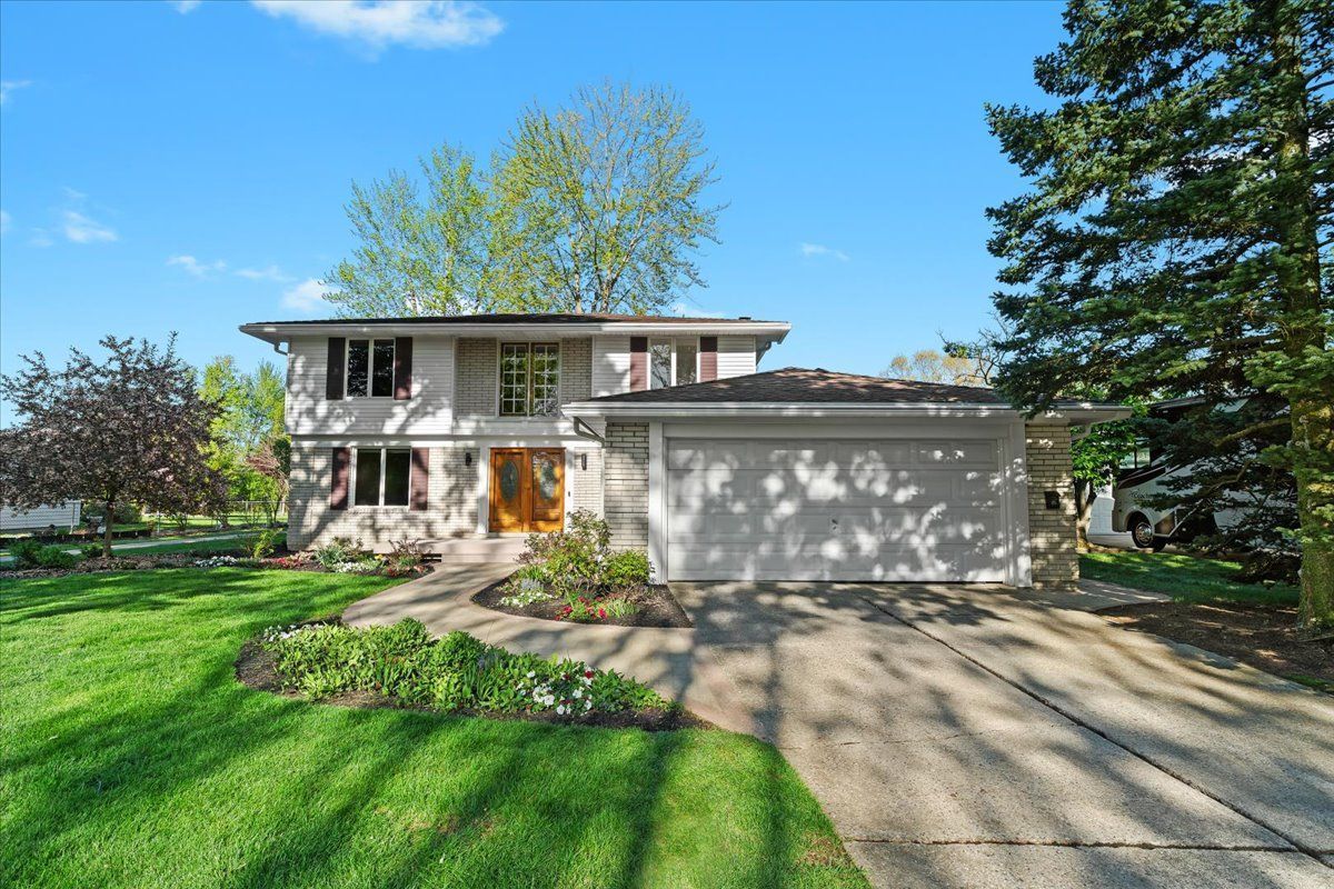 43928 N UMBERLAND Circle