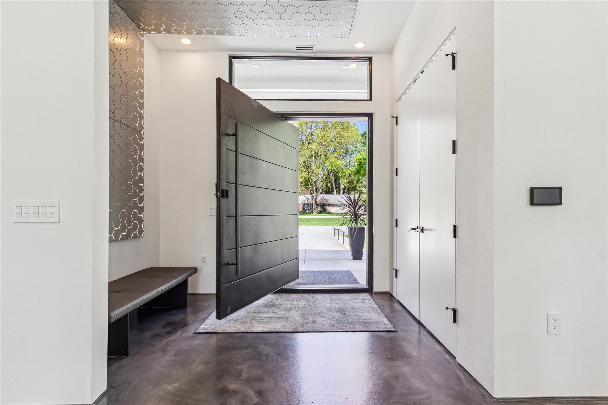 4144 ROUGE CIRCLE Drive