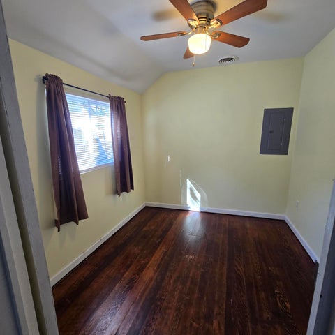 Tiny photo for 951 Davis Street, Ypsilanti Charter Township, MI 48198 (MLS # 81026054488)