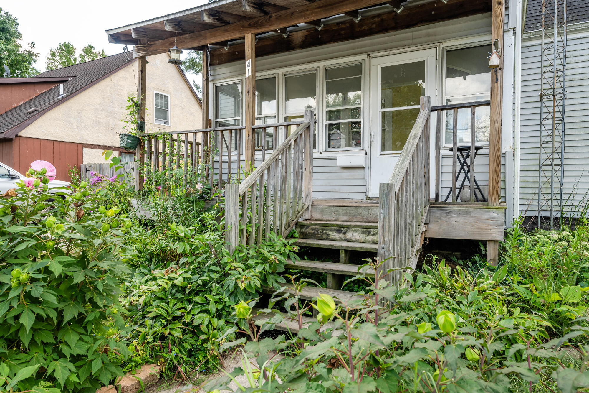 418 E Linden Street