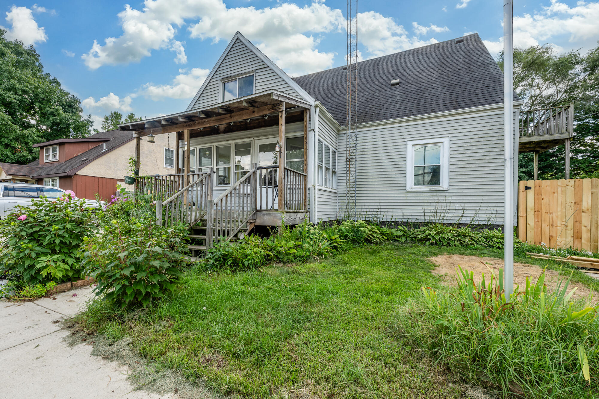 418 E Linden Street