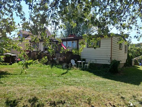 3376 Navarre Street Frenchtown Township MI 48162