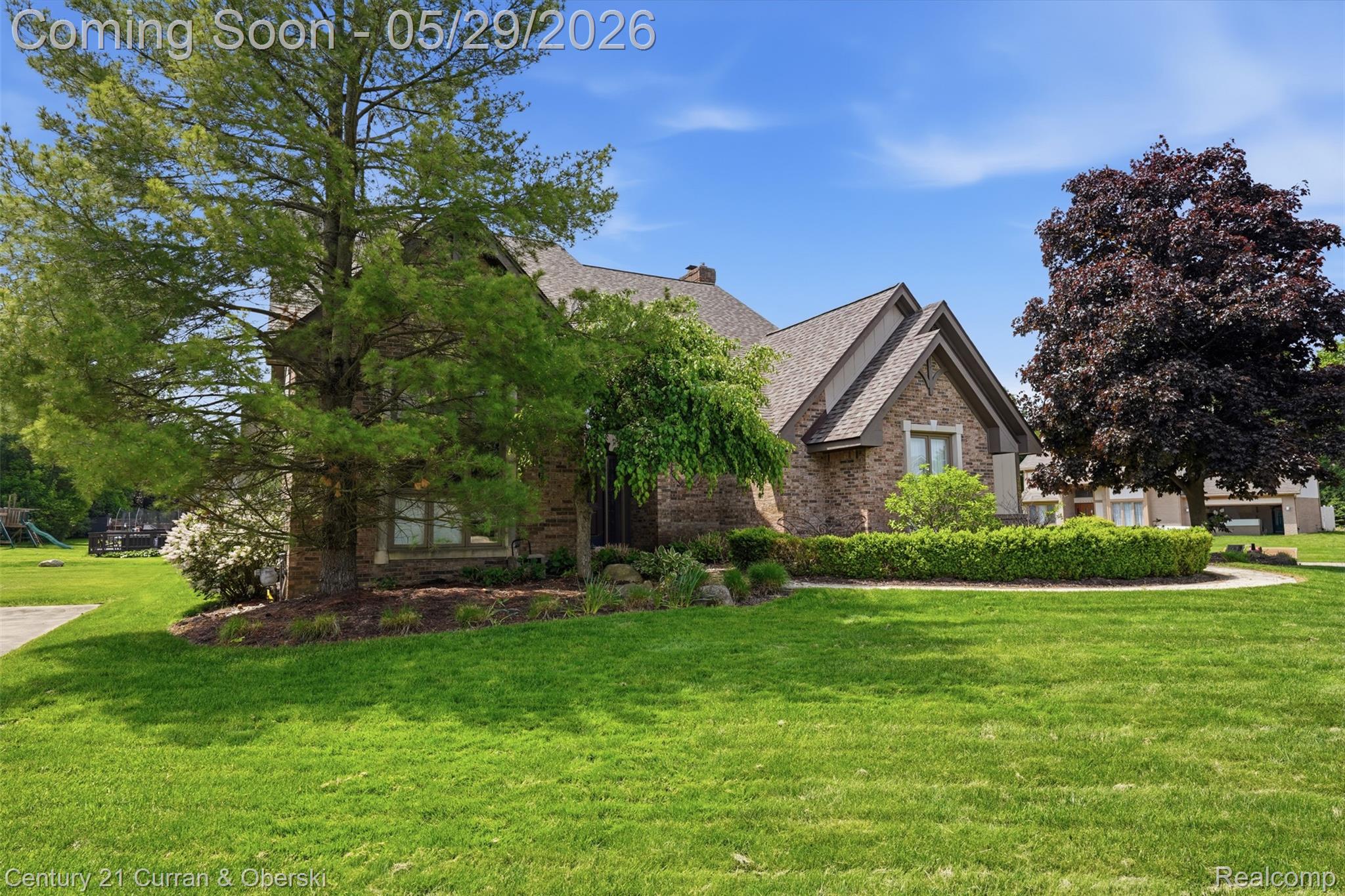 35975 King Edward Drive