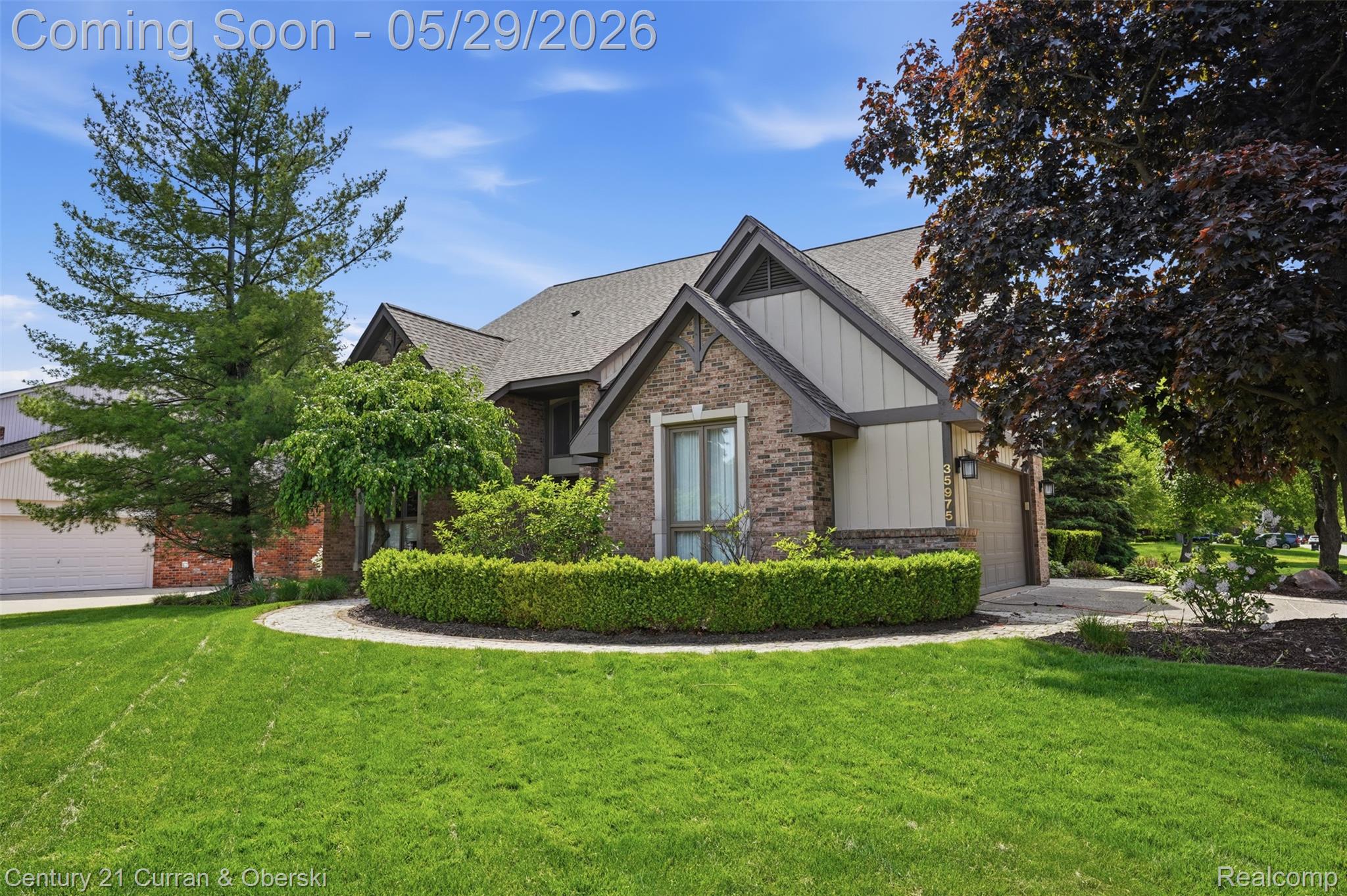 35975 King Edward Drive