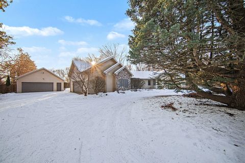 2000 Evergreen Trail Summit Township MI 49203