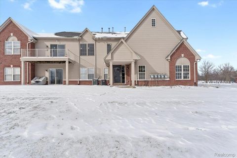 495 Addington Lane Pittsfield Charter Township MI 48108