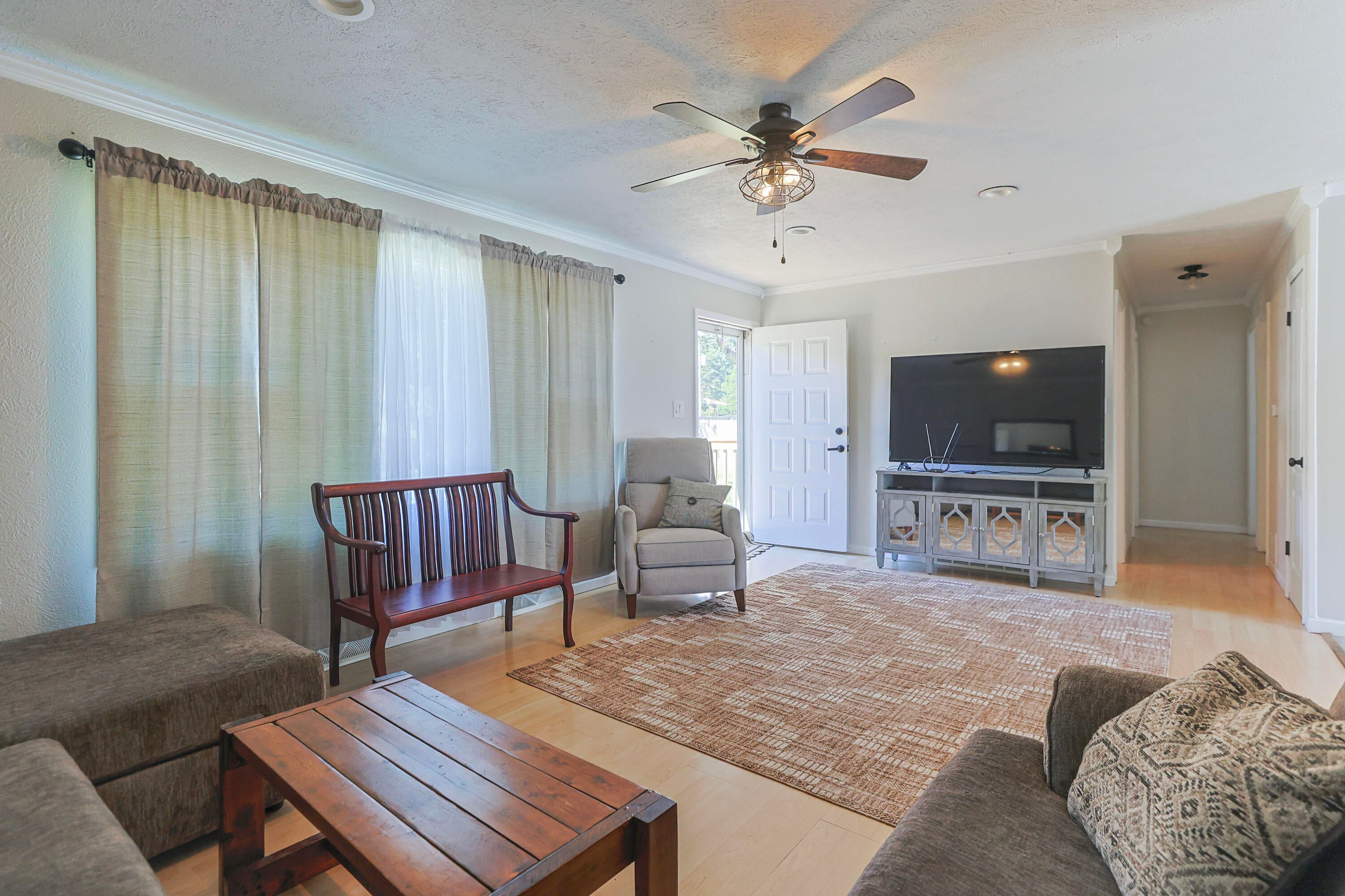 1319 Cedarhurst Road