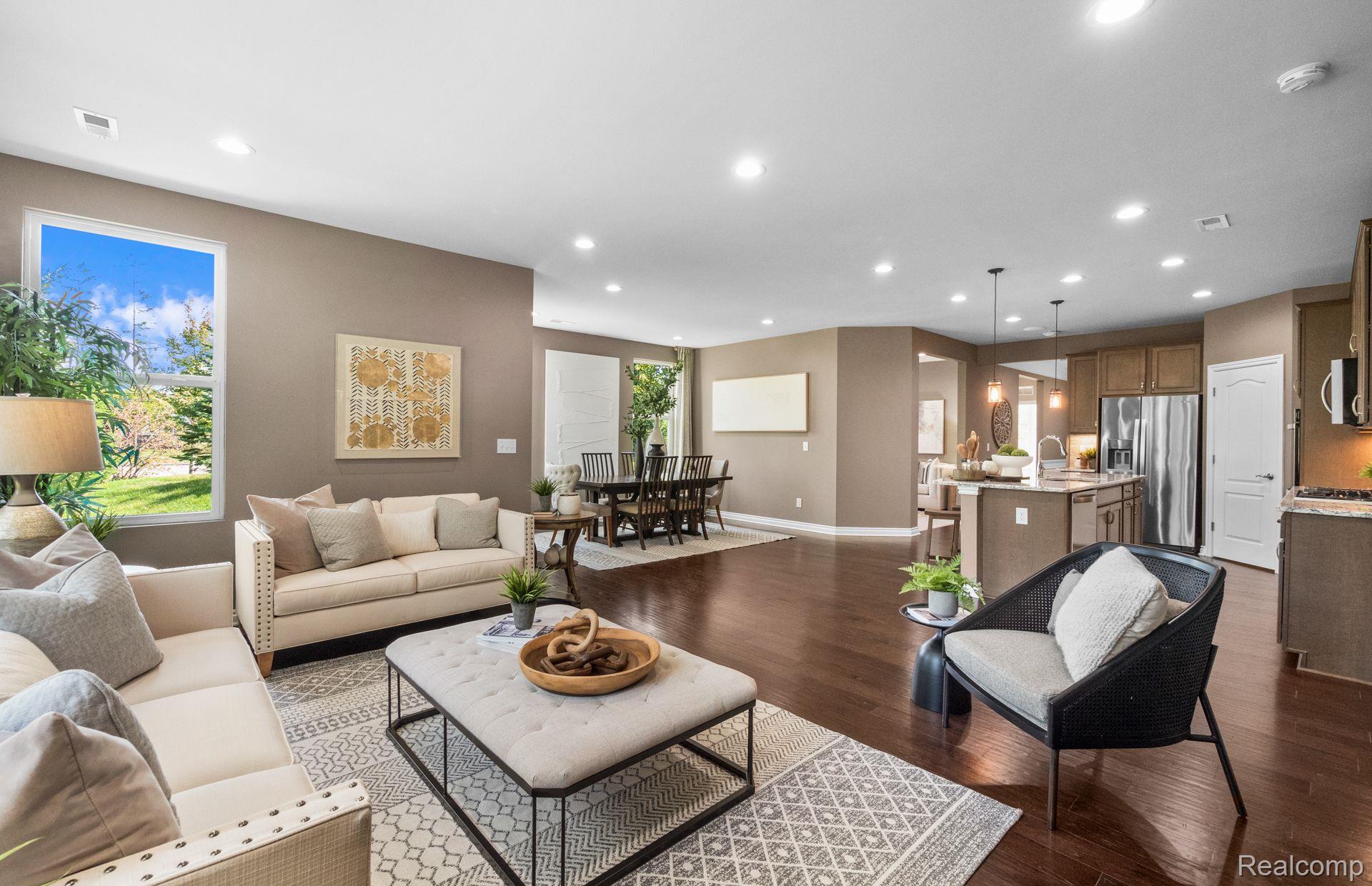 3066 Sheffield Circle
