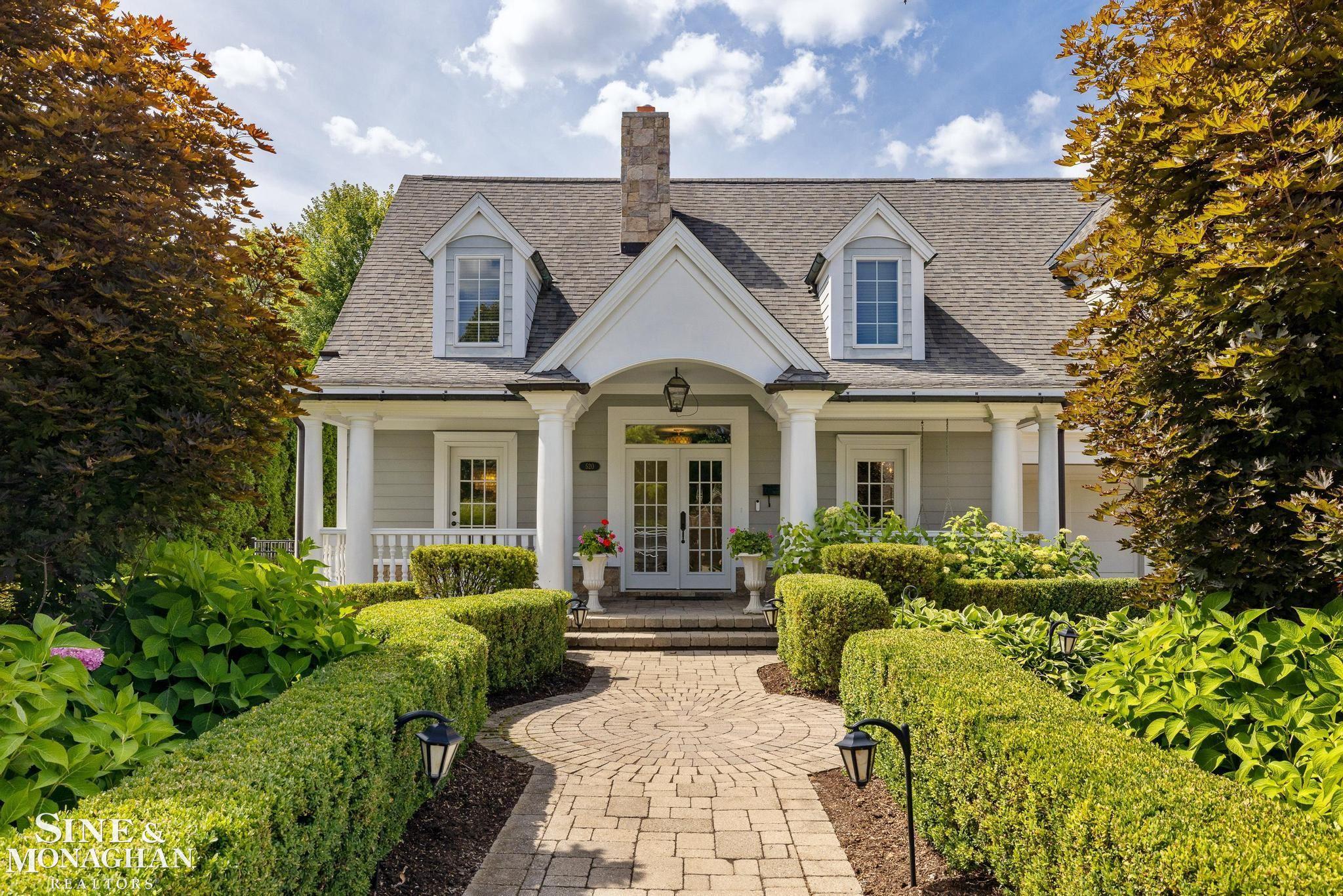 520 Pleasant Street