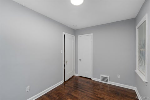 Tiny photo for 20276 Washtenaw Street, Harper Woods City, MI 48225 (MLS # 20261084878)