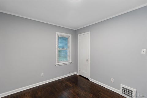 Tiny photo for 20276 Washtenaw Street, Harper Woods City, MI 48225 (MLS # 20261084878)