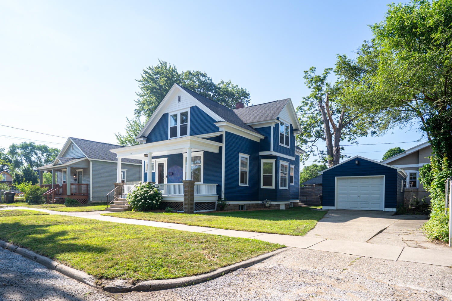 87 Monroe Avenue