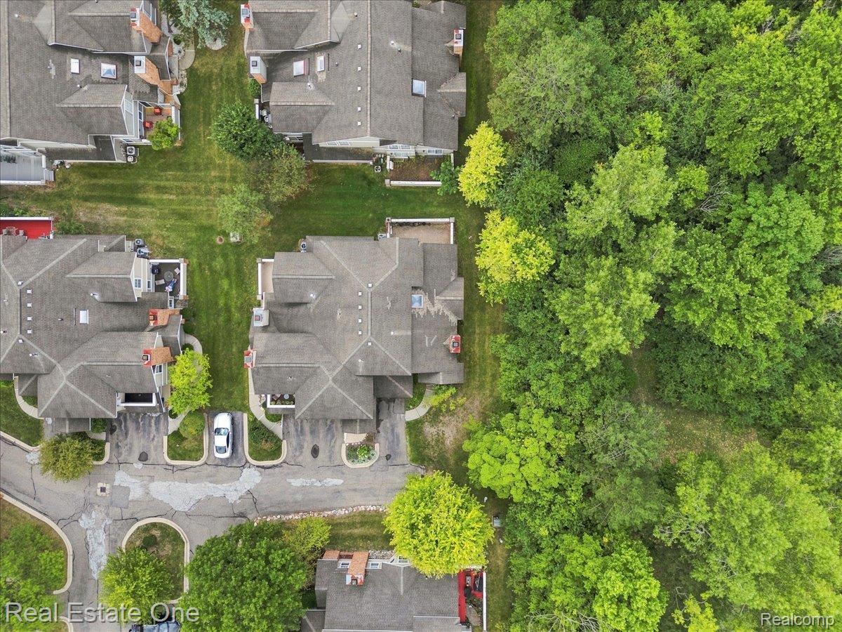 6622 Fieldstone Court