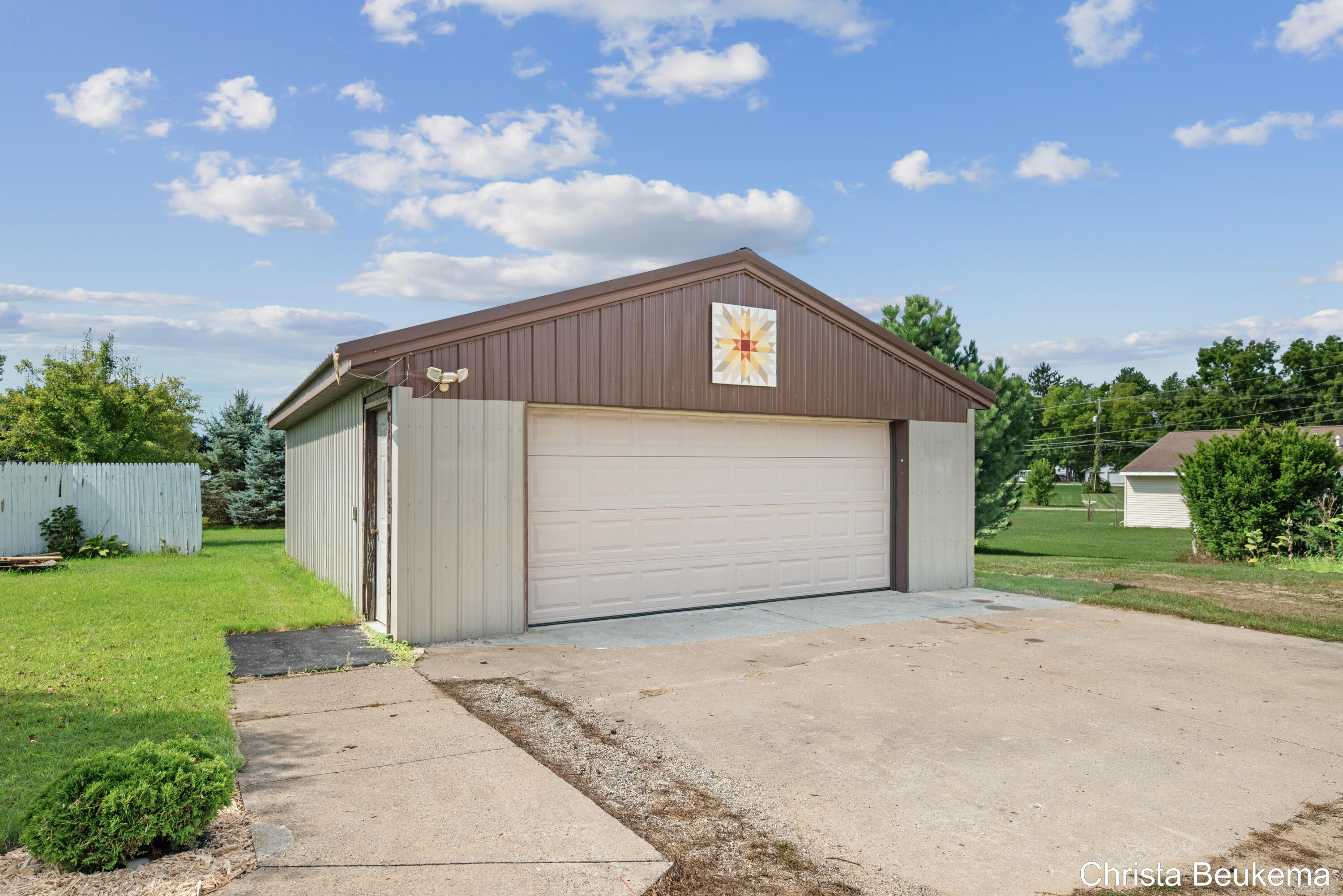 88 E Parmeter Road