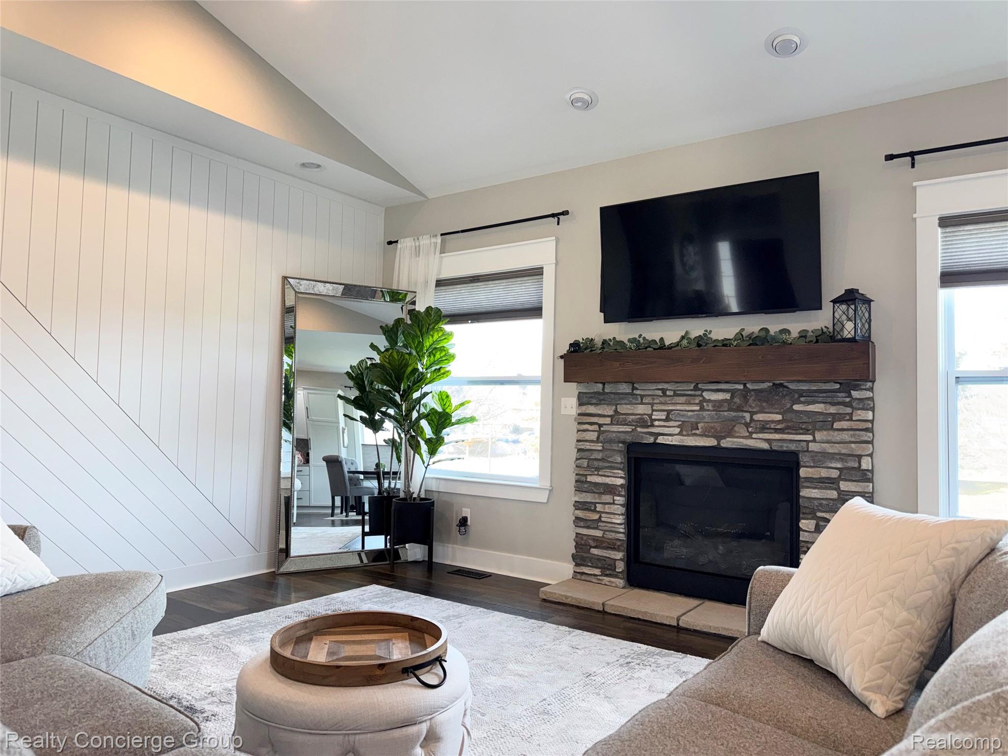 1285 Sweet Grass Trail