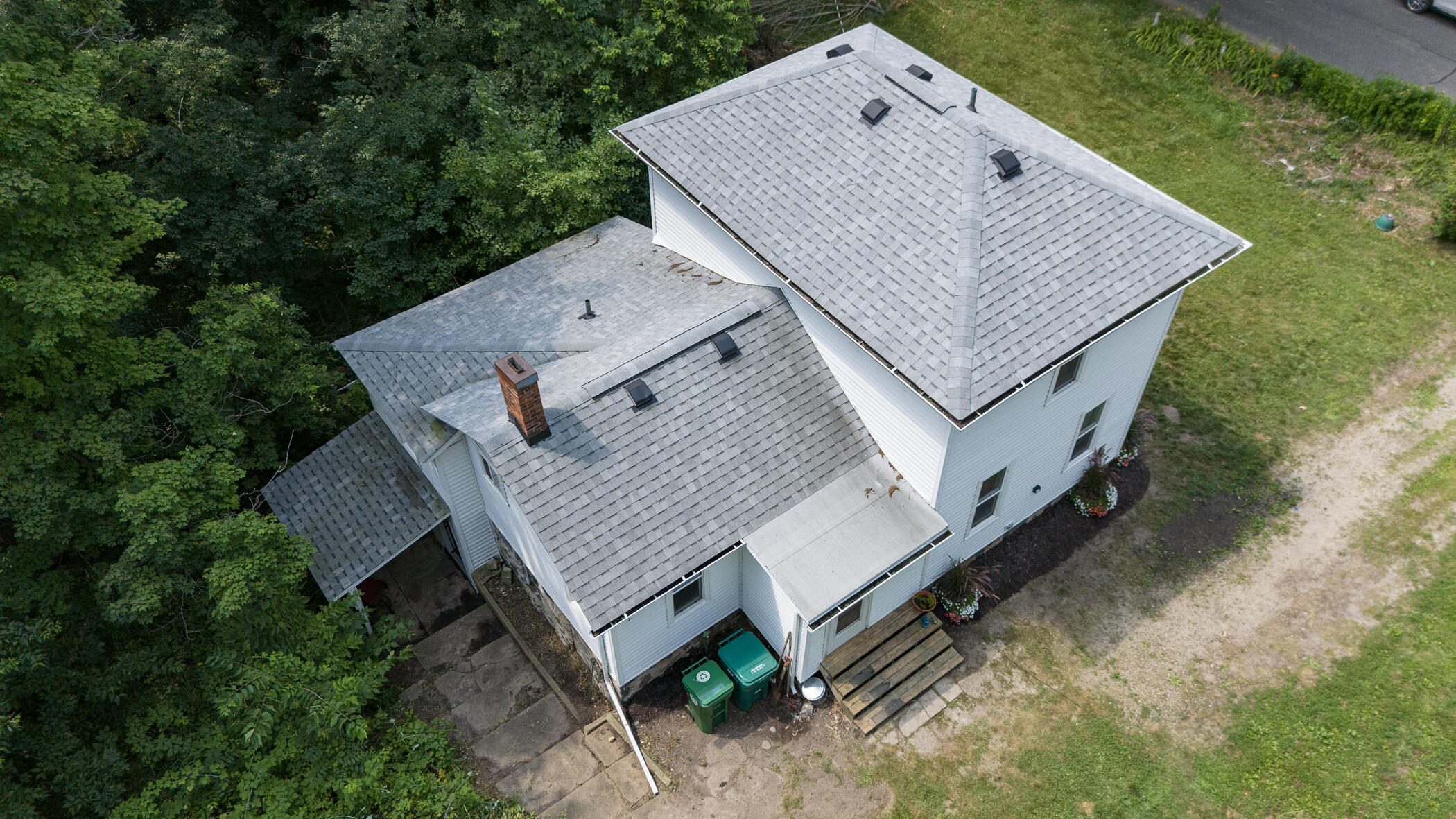 631 N Douglas Avenue