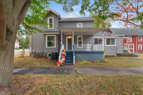 106 E Sharp Street Hillsdale City MI 49242