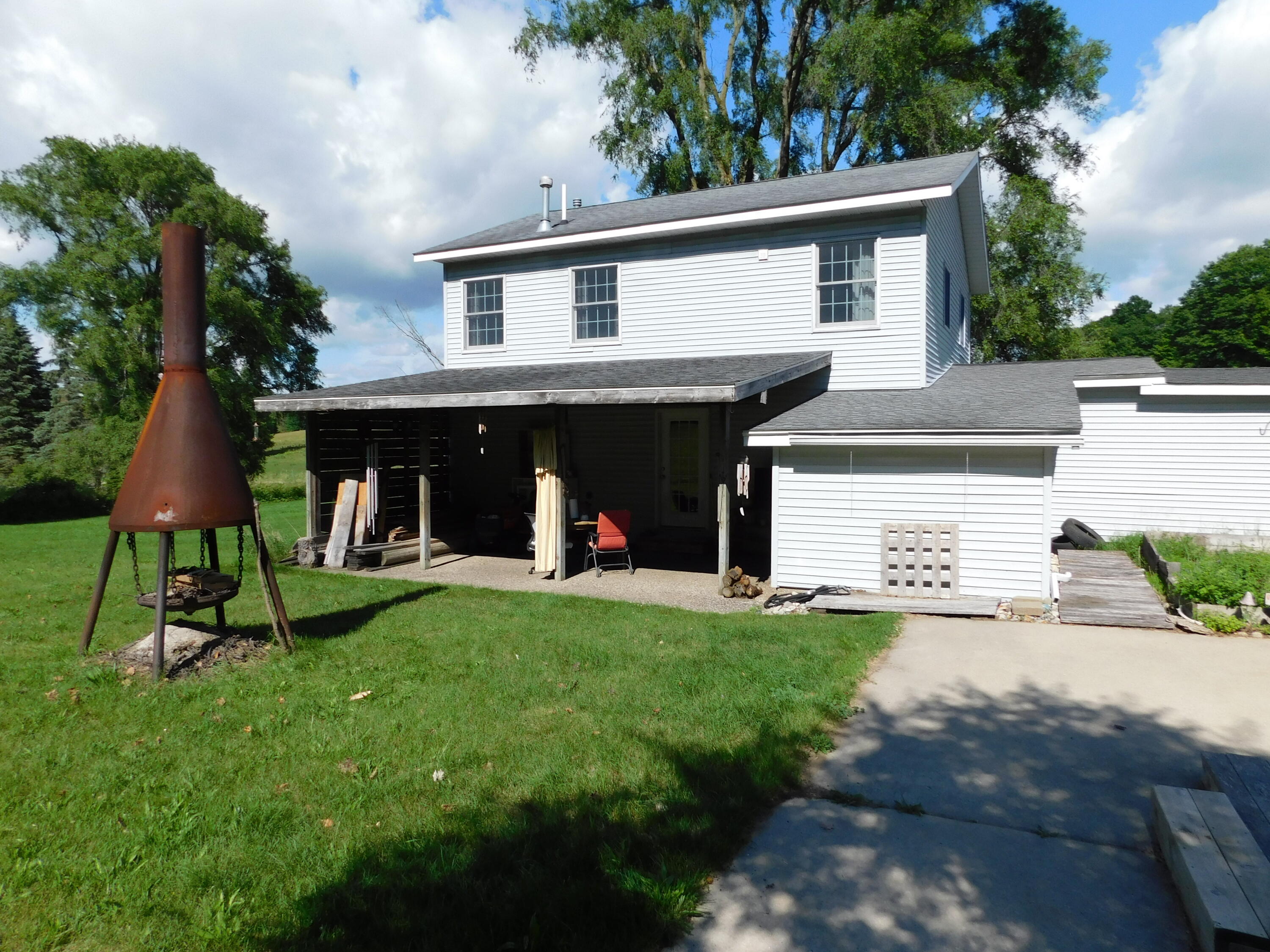 11518 Chippewa Highway