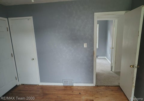 Tiny photo for 9527 Mettetal Street, Detroit City, MI 48227 (MLS # 20261071301)