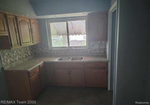 Tiny photo for 9527 Mettetal Street, Detroit City, MI 48227 (MLS # 20261071301)