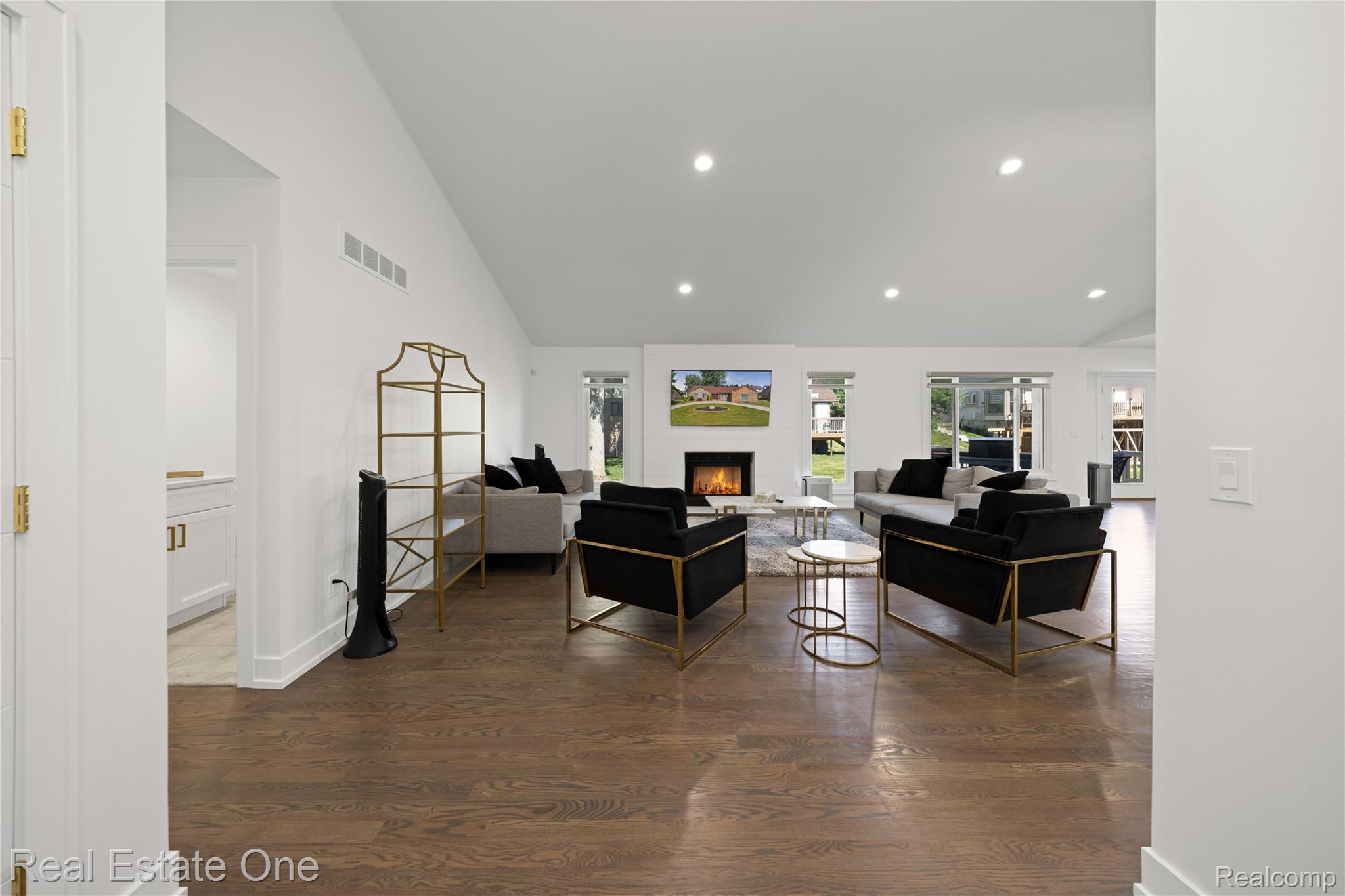 6709 Brookeshire Drive