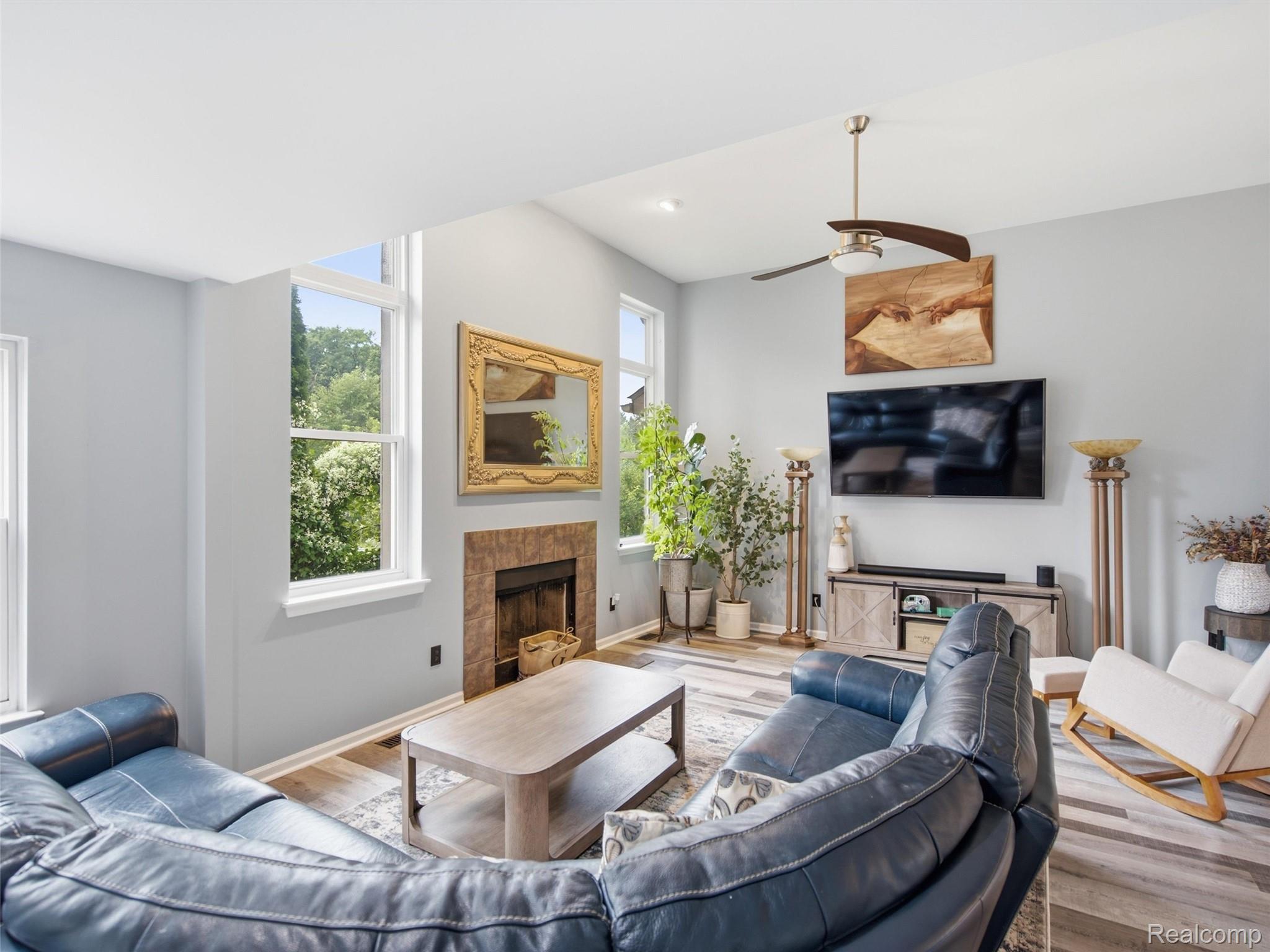 54897 Walnut Drive