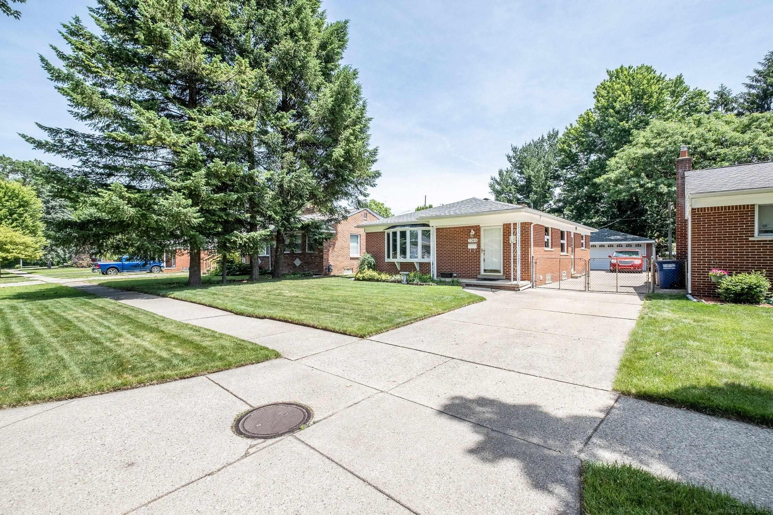 7368 Kubis Street