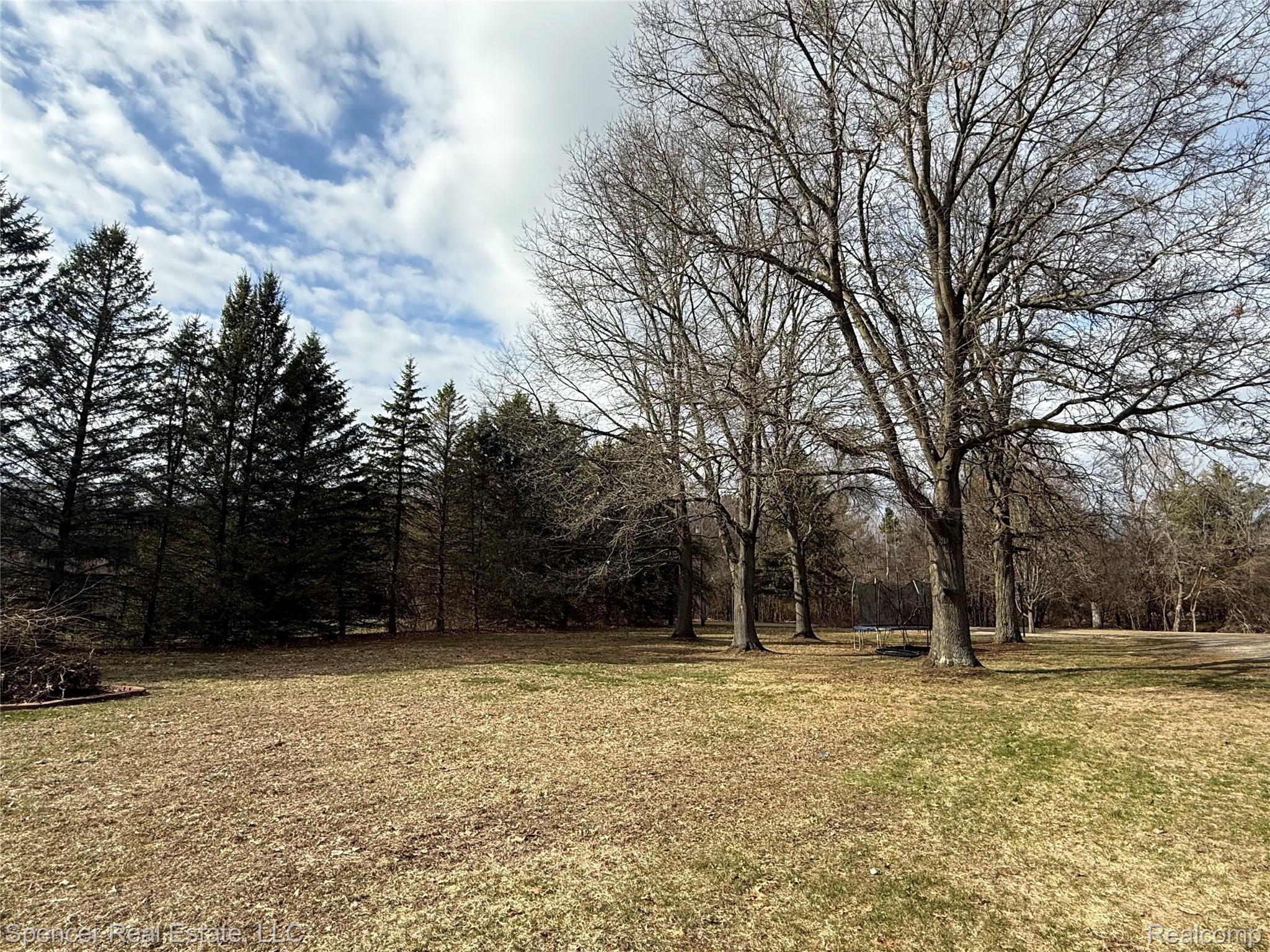 5049 Smokey Hollow Lane