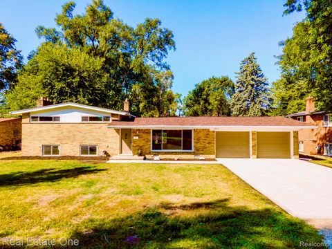 45467 Sterritt Street Utica City MI 48317