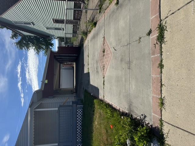 3983 10th Street