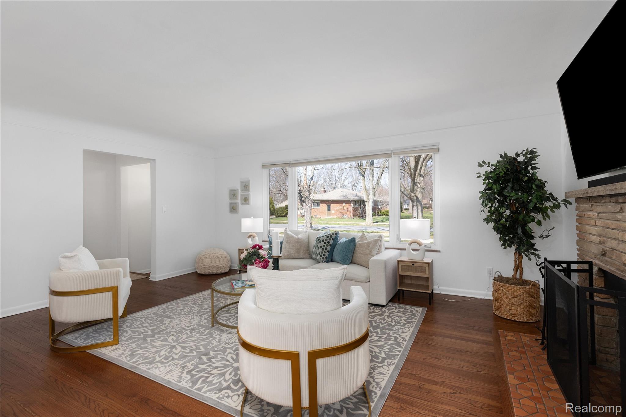 16115 Reedmere Avenue