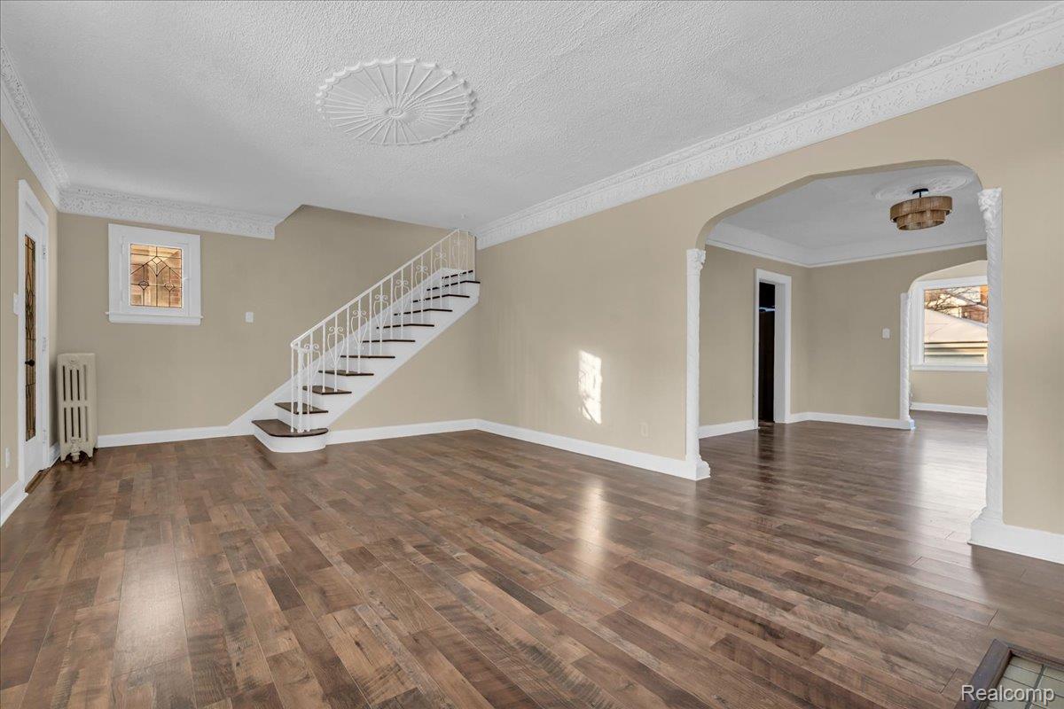 16565 Roselawn Street