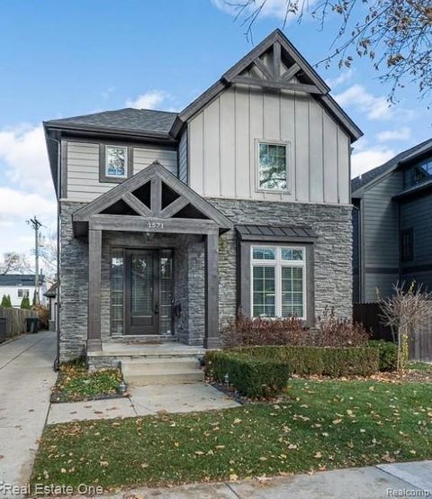 Photo of 1571 Ruffner Avenue, Birmingham City, MI 48009 (MLS # 20251054206)