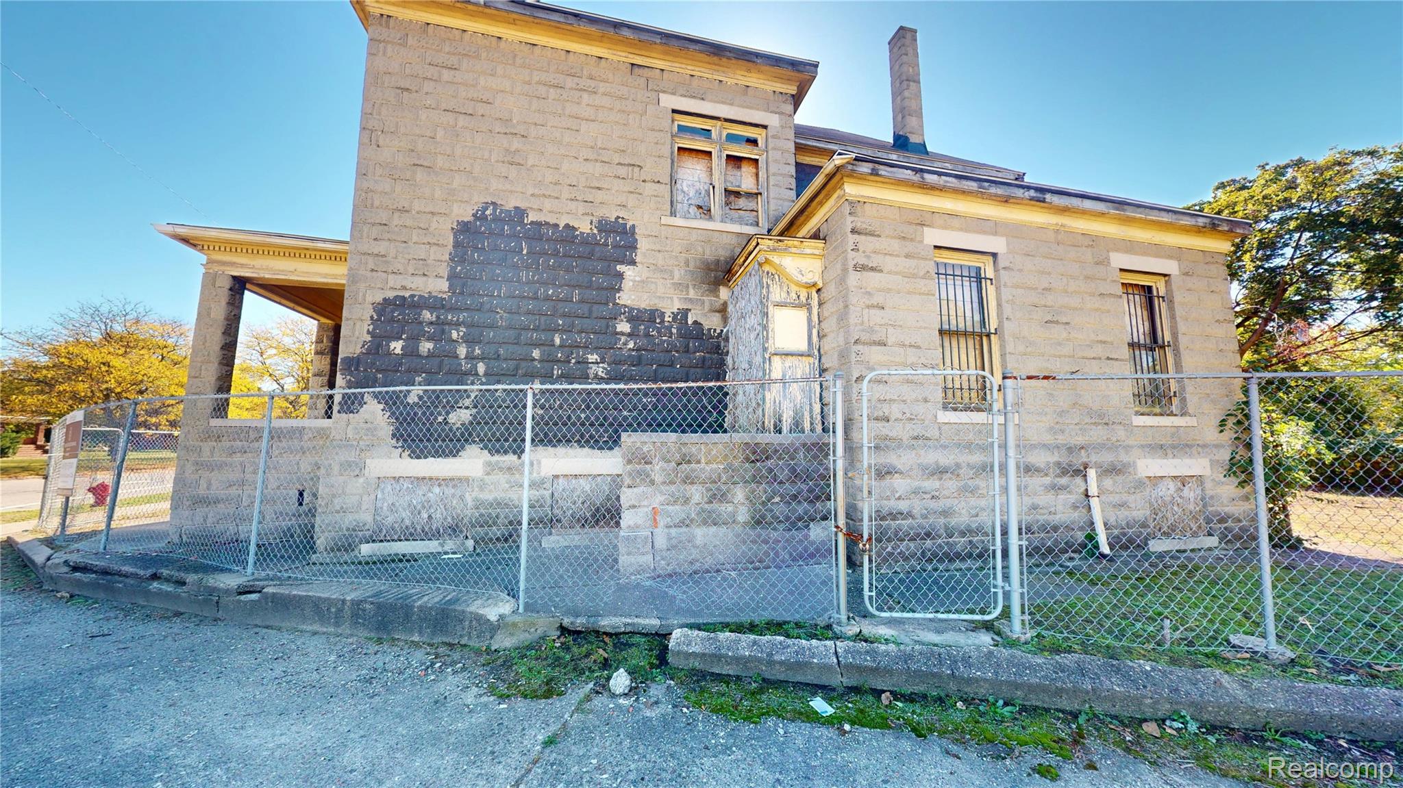 Detroit City, Michigan 48216, United States, 8 Bedrooms Bedrooms, ,4 BathroomsBathrooms,Residential,Active,214904