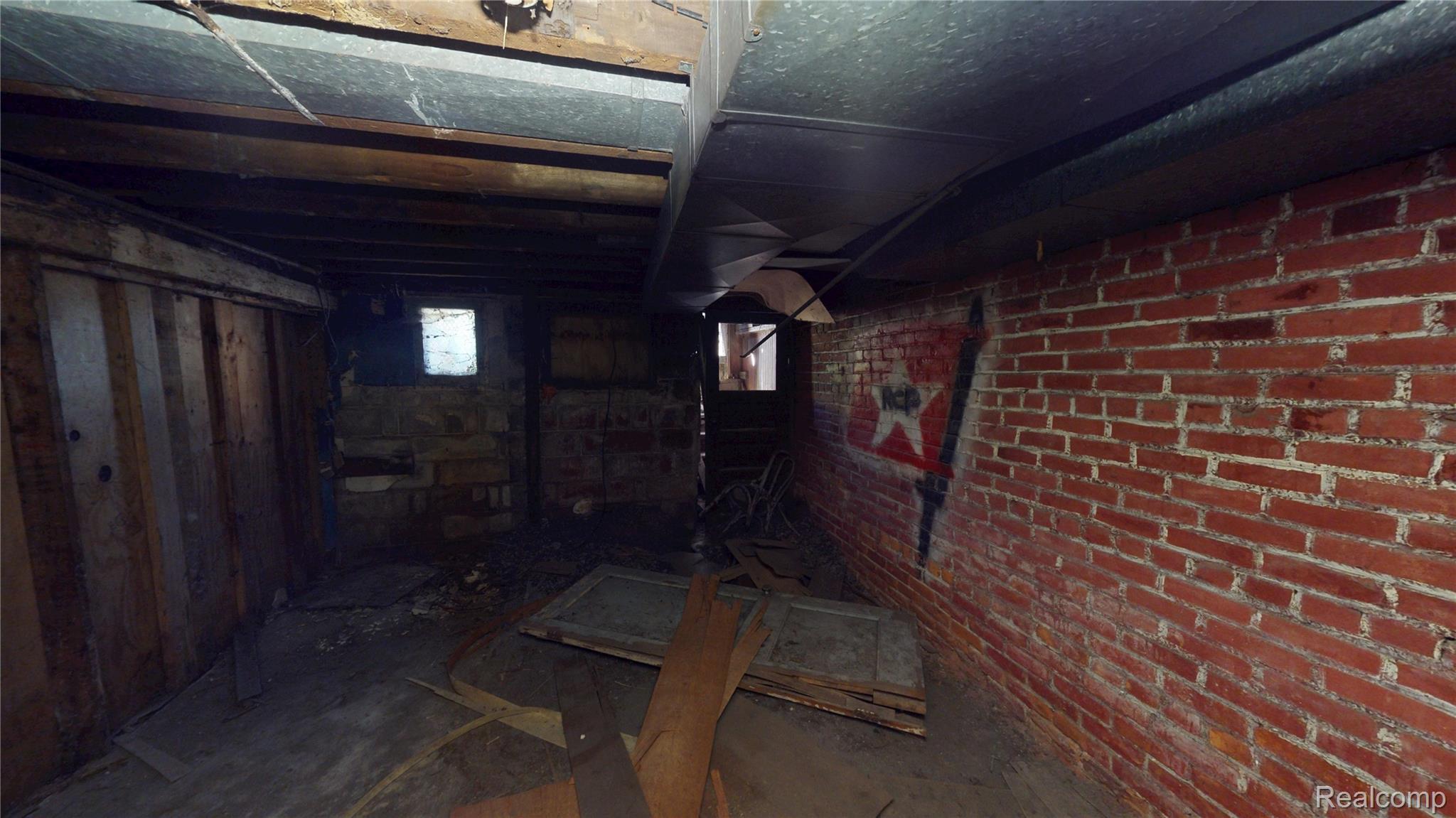 Detroit City, Michigan 48216, United States, 8 Bedrooms Bedrooms, ,4 BathroomsBathrooms,Residential,Active,214904