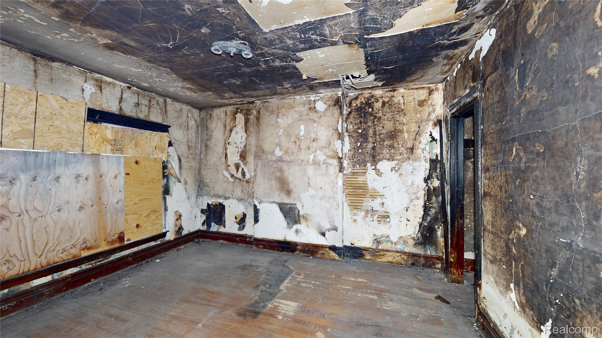 Detroit City, Michigan 48216, United States, 8 Bedrooms Bedrooms, ,4 BathroomsBathrooms,Residential,Active,214904