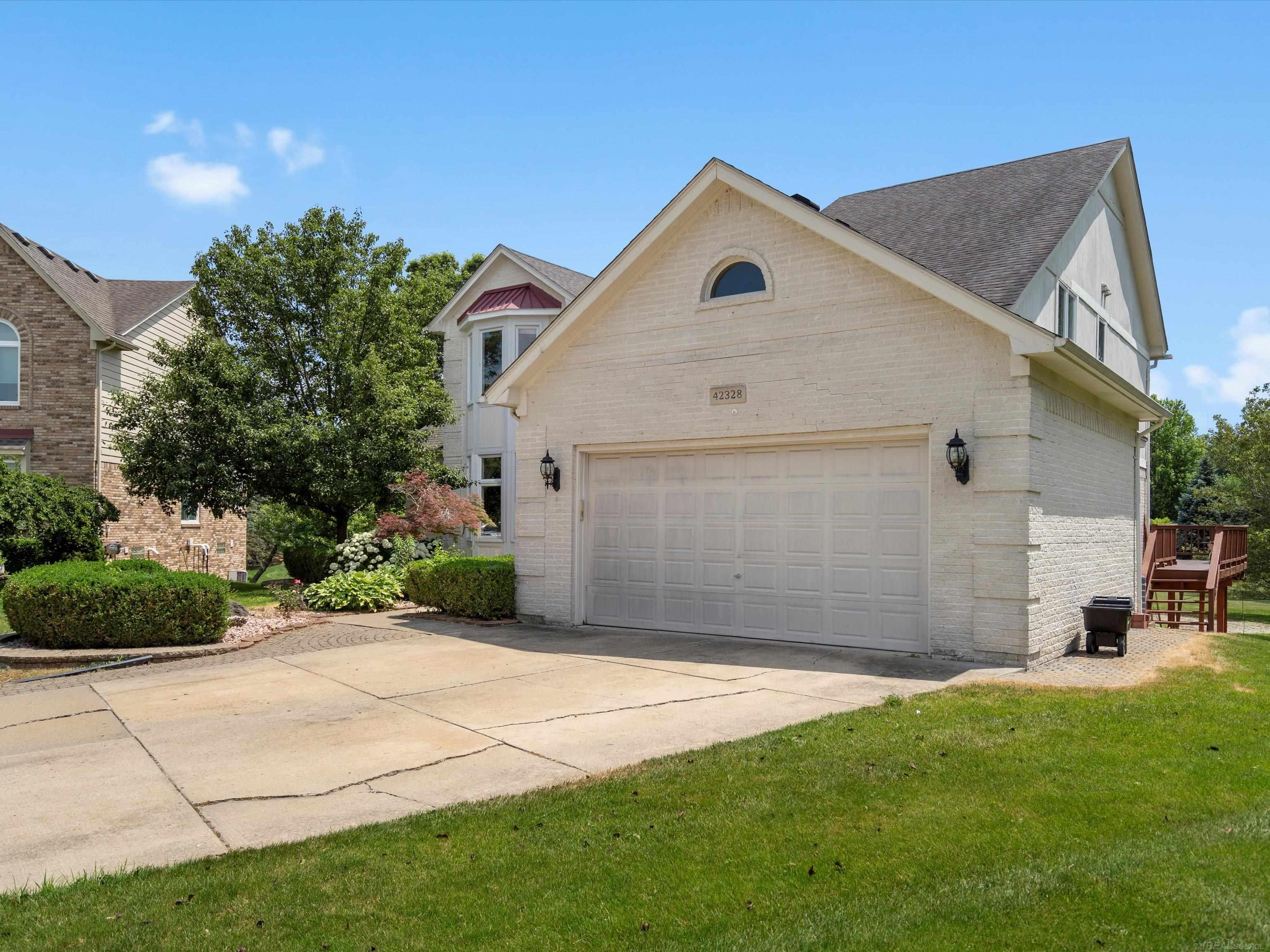 42328 Sheridan Court