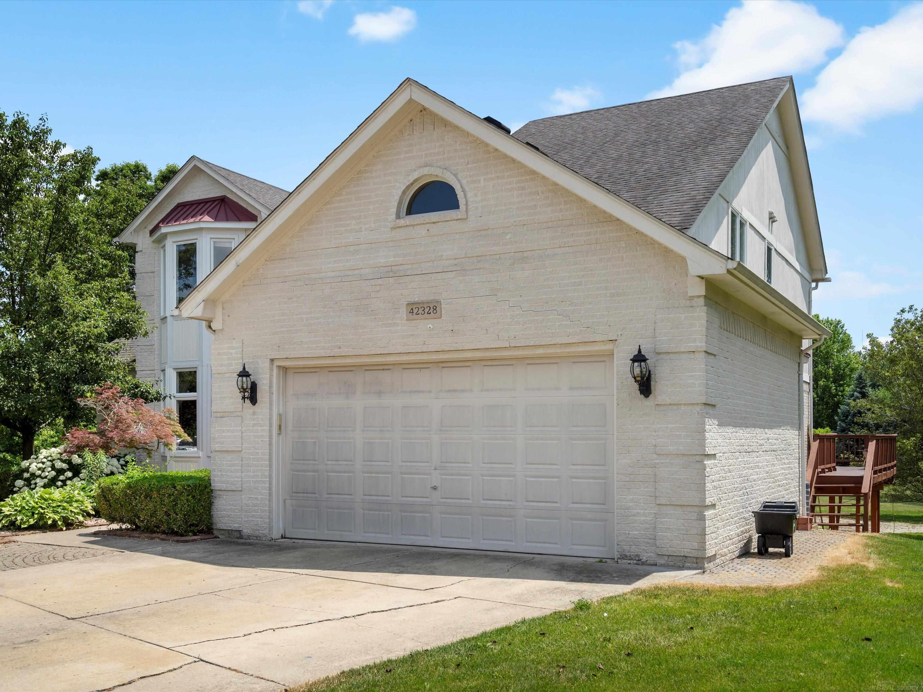 42328 Sheridan Court