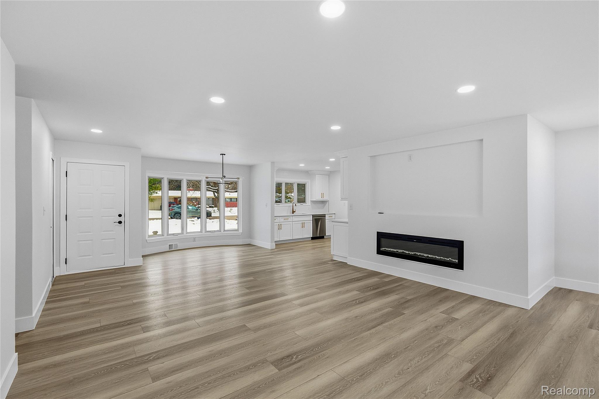 32336 Tareyton Street