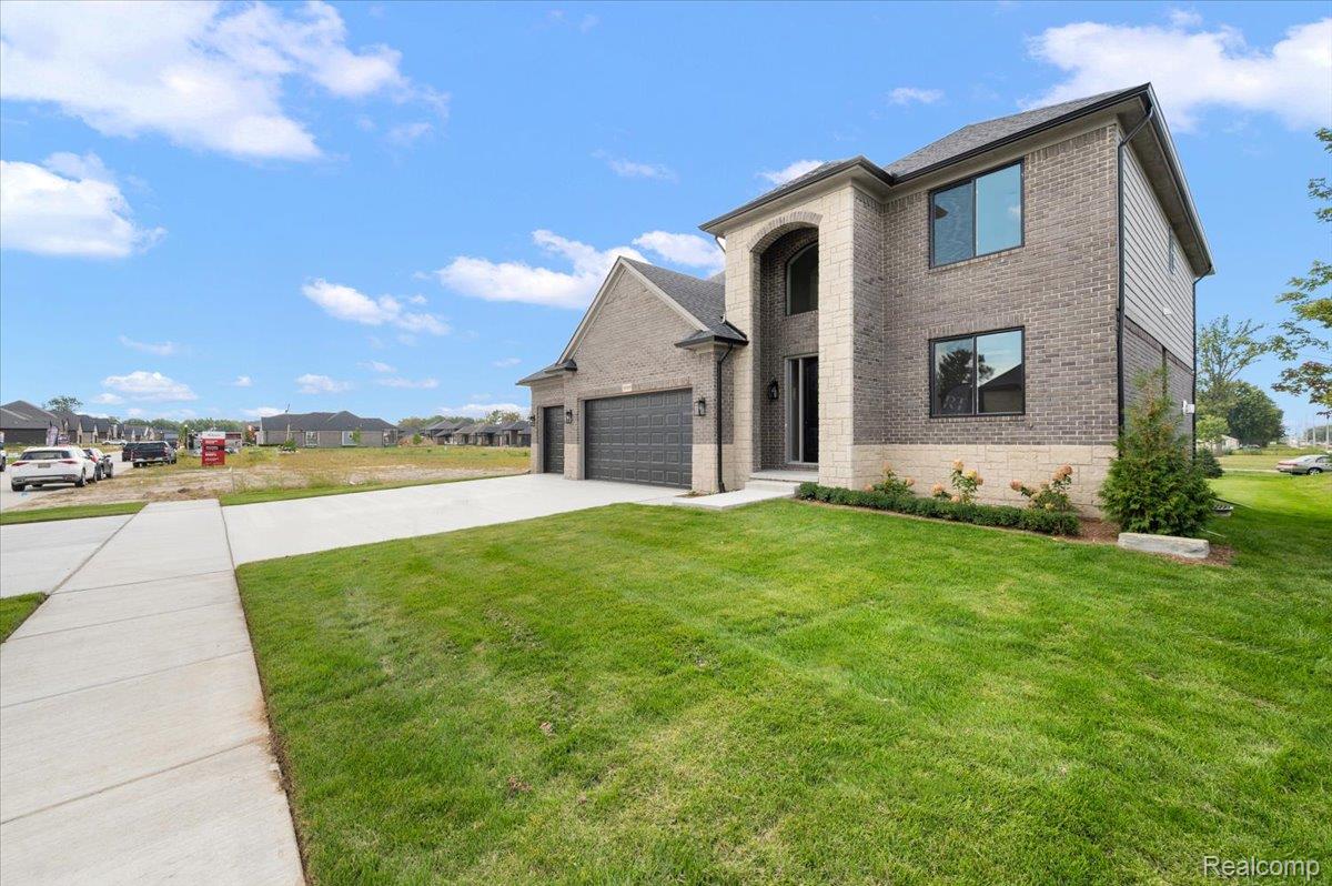 50999 Mistwood Drive
