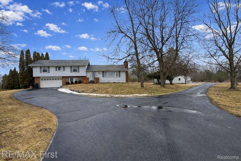 656 Wadhams Road Kimball Township MI 48074