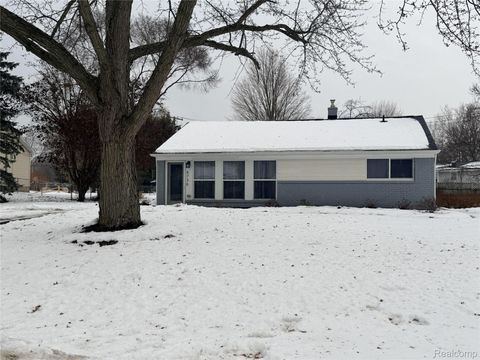 4736 Summerhill Drive Independence Charter Township MI 48346