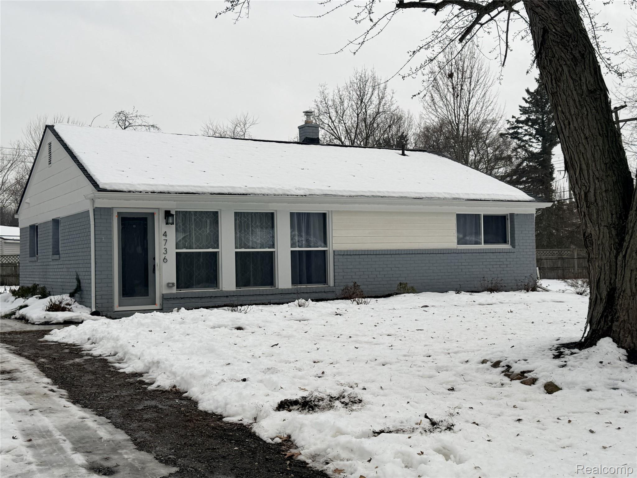 4736 Summerhill Drive