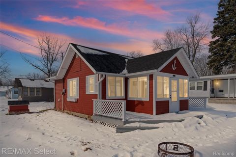 801 Shoreline Drive Roscommon Township MI 48629