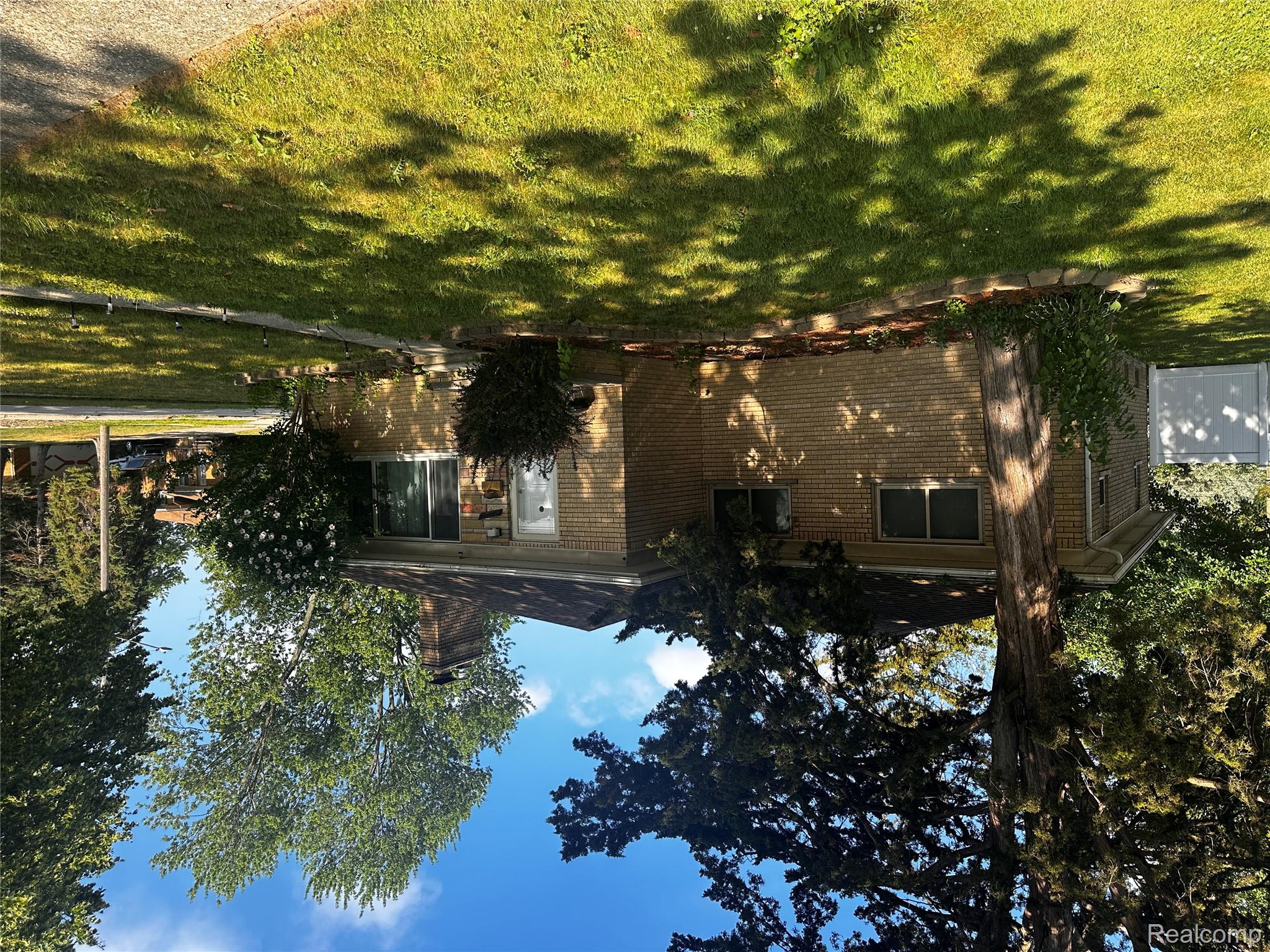 29150 GERALDINE Court