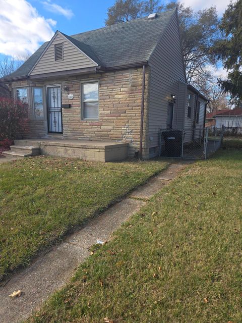 17955 Charest Street Detroit City MI 48212