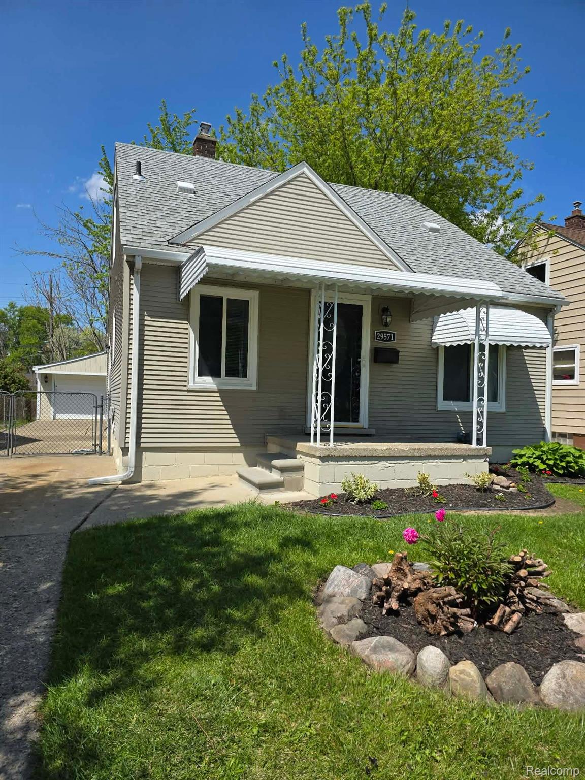 29571 Kelly Road