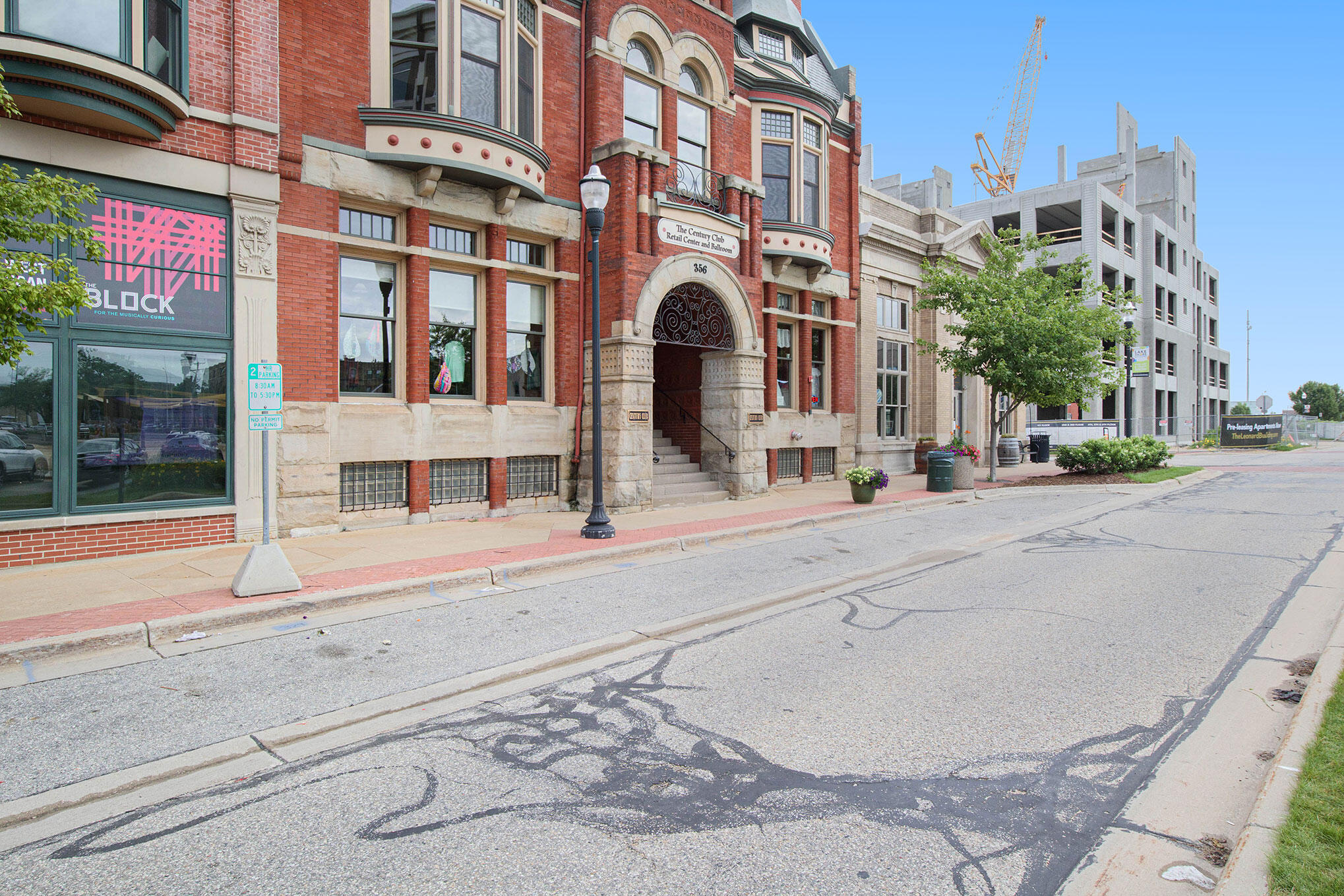 356 W Western Avenue